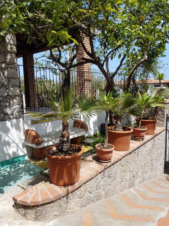 Schiticchiu Taormina